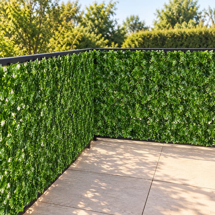 Ivy Leaf Grid Privacy Screen